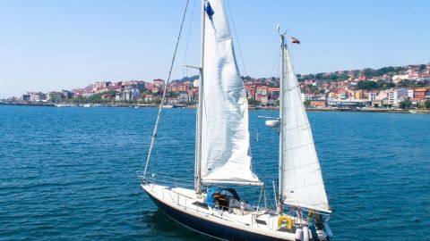 Gastronomic Sailing Day Tour to the Cies Islands