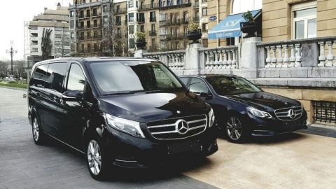 Private Driver Car Services and Transfers in San Sebastian (Basque Country)