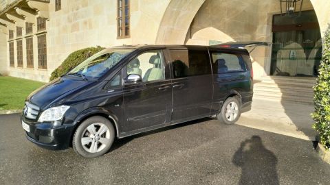 Private Driver-Chauffeur Car or Minivan Transfers and Transportation Services in Vigo